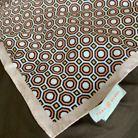 Tory Burch silk scarf - Picture 2 of 2